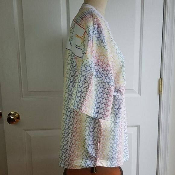 Disney Spirit Jersey Shirt Mickey Pride Rainbow WOMEN'S WOMAN'S Size Small - Picture 4 of 11